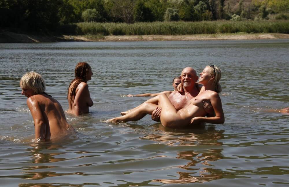 Naturist Family Event # 25 - Activities conducted in a state of complete nudity