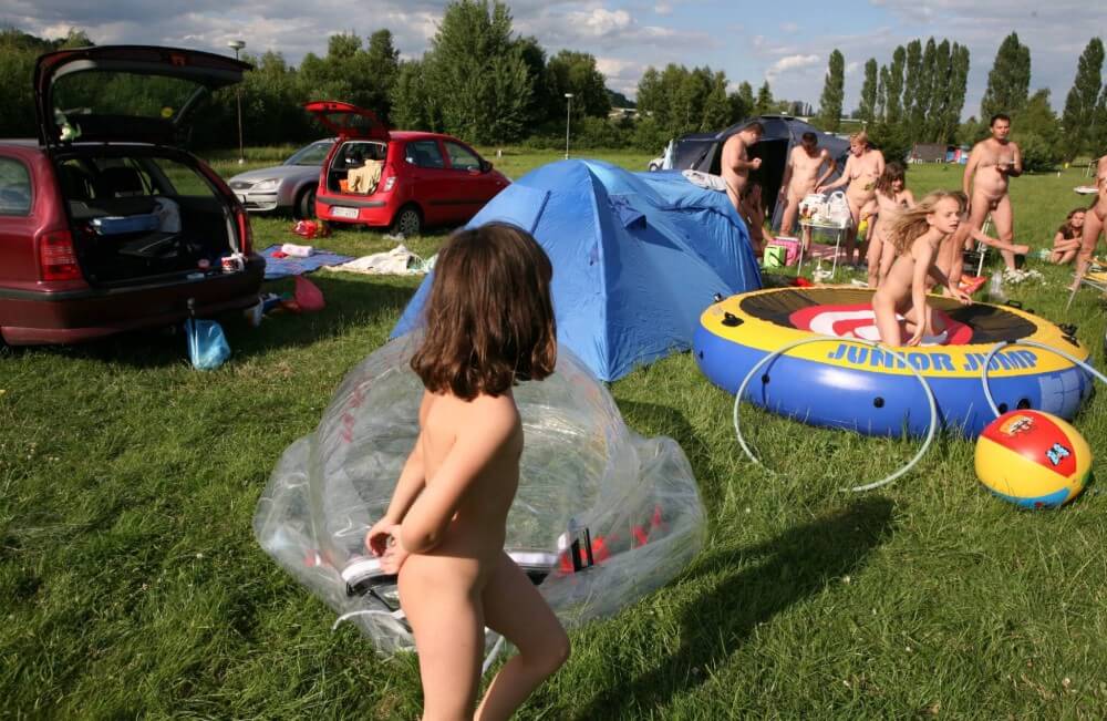 FKK Camp Day Two big gallery - Wearing less clothing is fashionable
