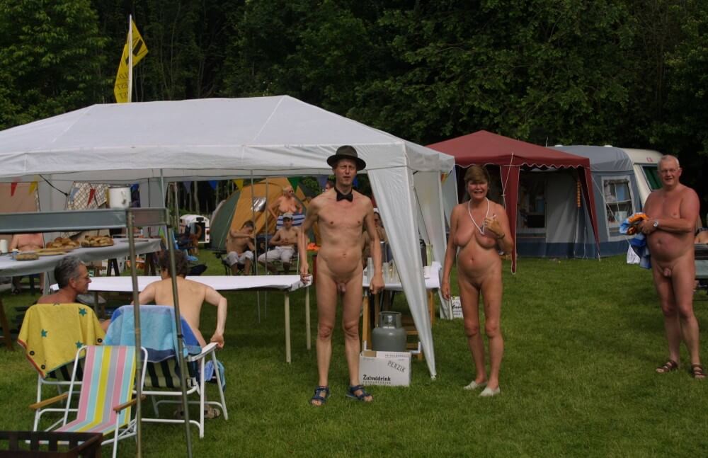 Holland Nature Home Stay pics - Nature provides the energy and strength for life, and well simply be naked