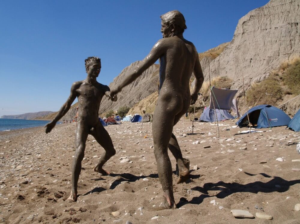Jr Nudist Nude Beach Mud Soldiers photos - Nudist practices help foster respect for differences and individuality
