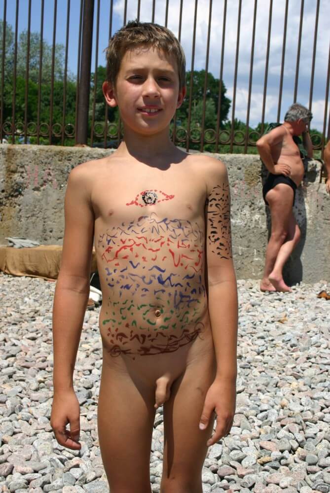 Father and Daughter Painted pics - Love for oneself and the environment are important values in naturism and nudism