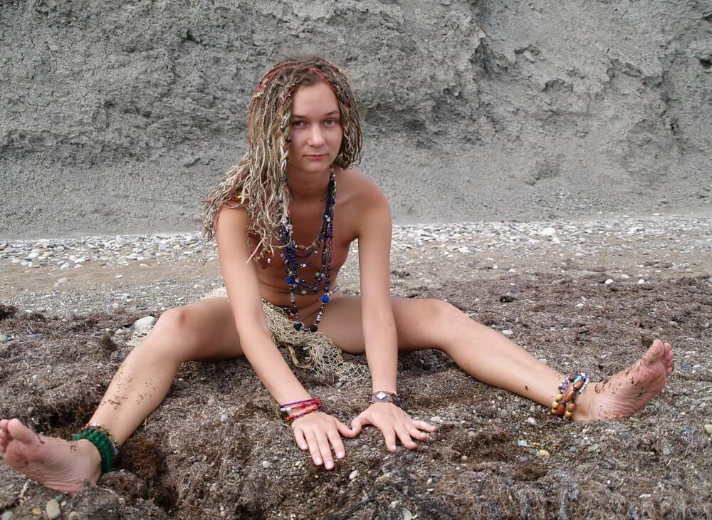 Naturists Rocky Stream Pixie Girls photos - Freedom is part of naturism