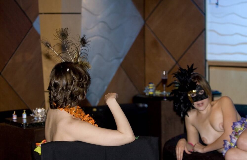 Masquerade Lounging photos - Naturism teaches us to accept ourselves and others without embarrassment