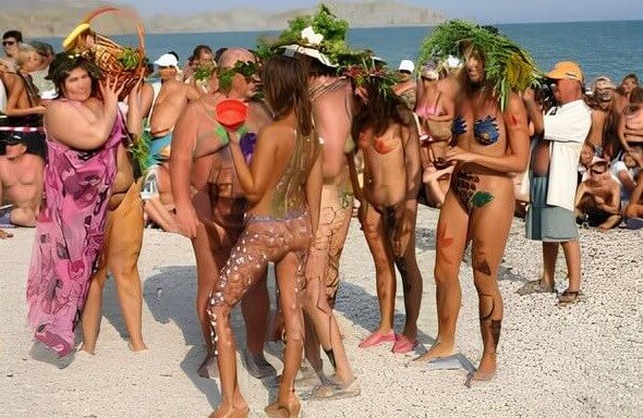 Premium Content # 34 - Naturism and Nudism as a Path to Inner Freedom and Harmony