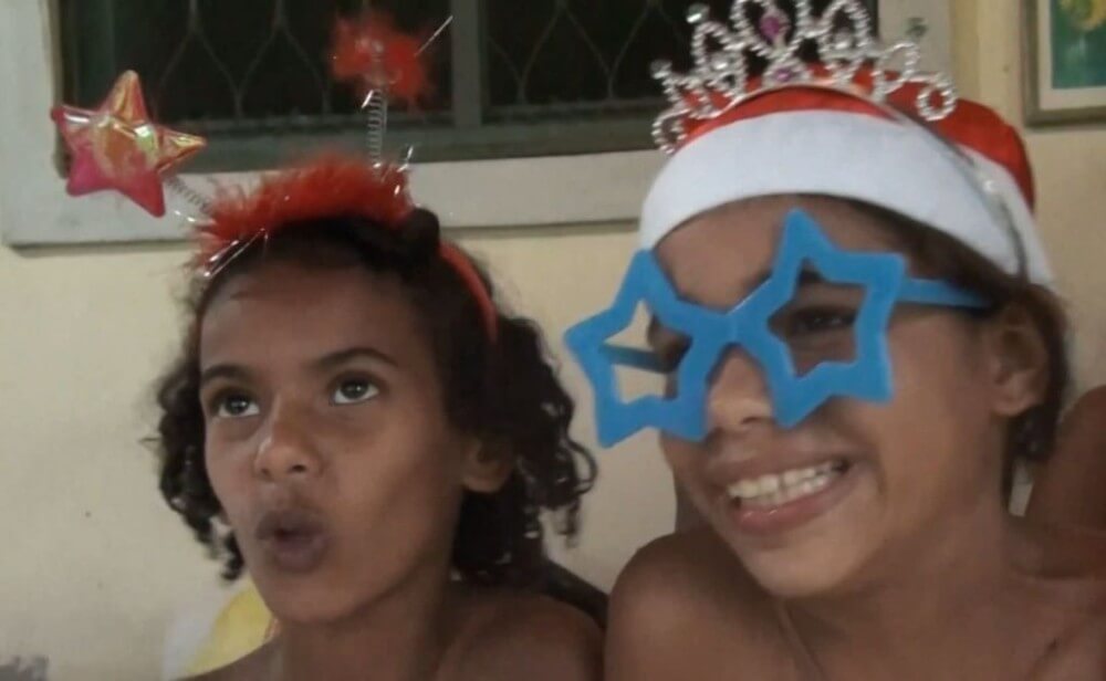 Brazilian Christmas Part 3 Full HD - The practice of nudism helps overcome insecurities and overcome fears