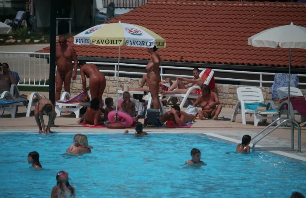 Naturist Pool Observation pics - A love of the sun and fresh air are important values for those who practice naturism and nudism