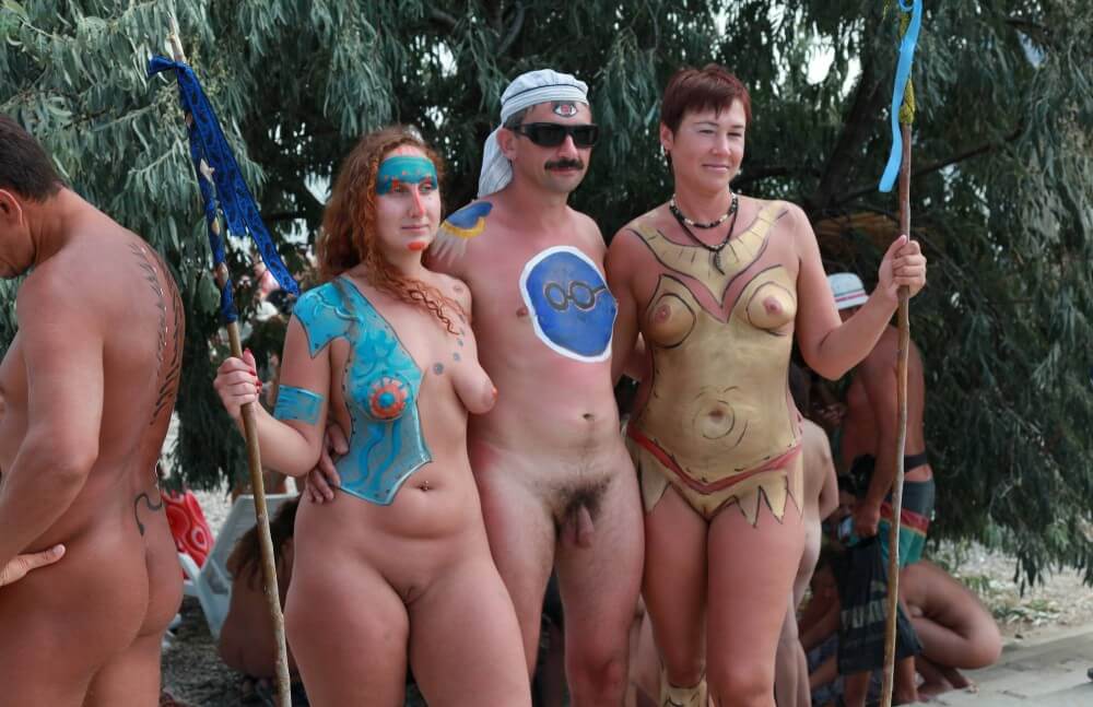 Neptune Step Relaxations pics - The desire to be closer to nature and without clothes