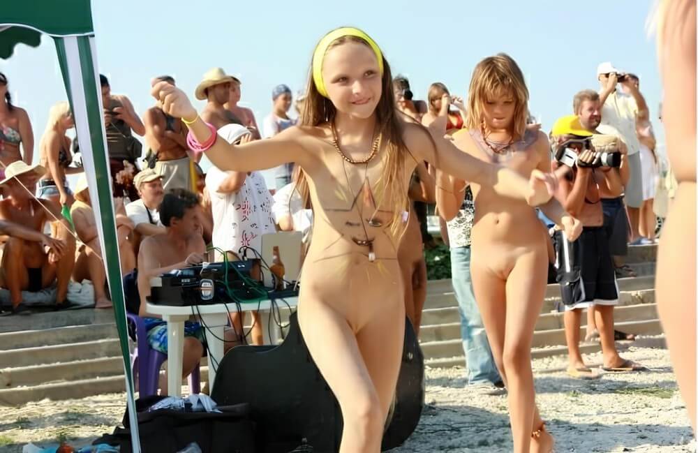Nudist beauty contest photos - Naturist practices help us understand that the body is part of nature and its beauty