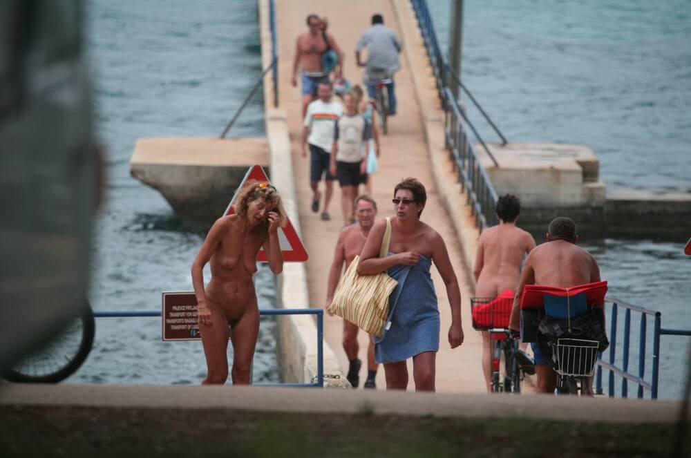 Crete FKK Bridge Crossing photos - Complete Natural Nudity