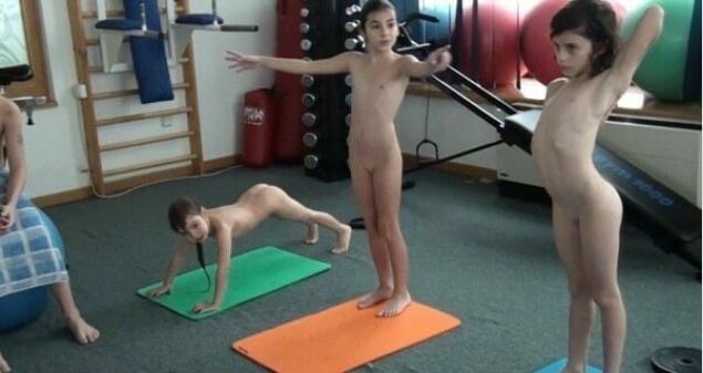 Piano, pool and tennis Full HD - Nudists strive for tolerance and respect for others