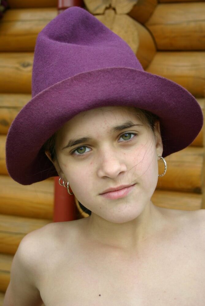 Cabin Reflections nudism pics - Nudity is an expression of naturalness and sincerity