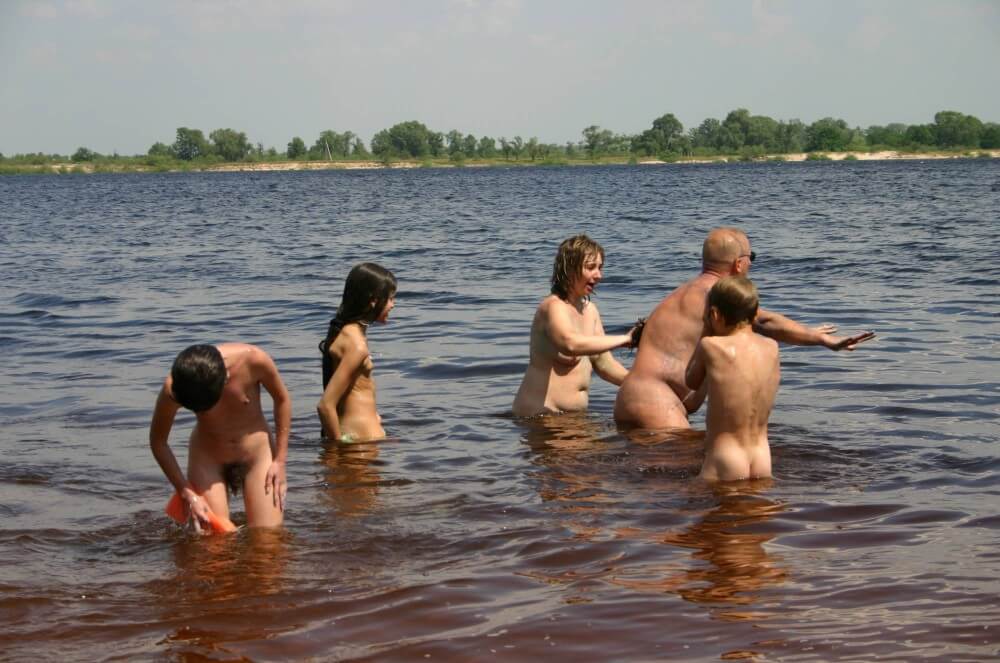 Kiev Water-Front Bathing pics - Living with joy and ease is part of the naturist lifestyle