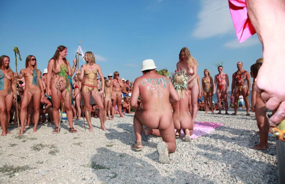 Naturist Boy Sun Warrior pics - The Philosophy of Body Freedom