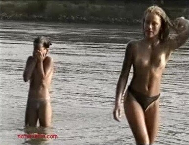 Naturistin: Dirty Girls - Where nudism is commonplace