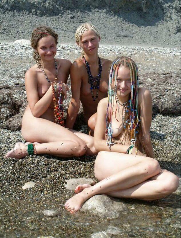 Naturism photo gallery # 49 - Nudism helps you get rid of insecurities and clothes