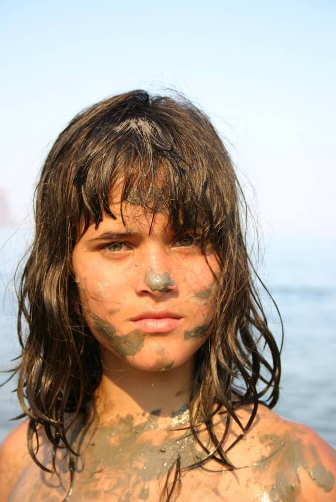 Courageous Naturist Girl pics - A love for the sun and fresh air are important values for naturists