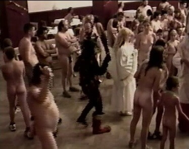 Enature - Christmas Kinder Spiele - Simplicity and naturalness are important principles of nudism and naturism