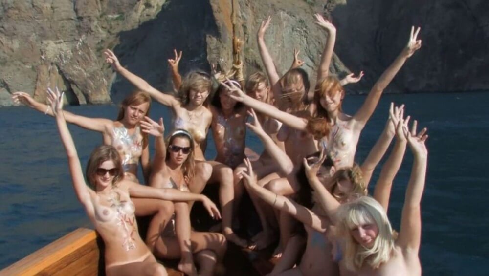 Nudist Girls Boat Cruise Full HD - The culture of the free body