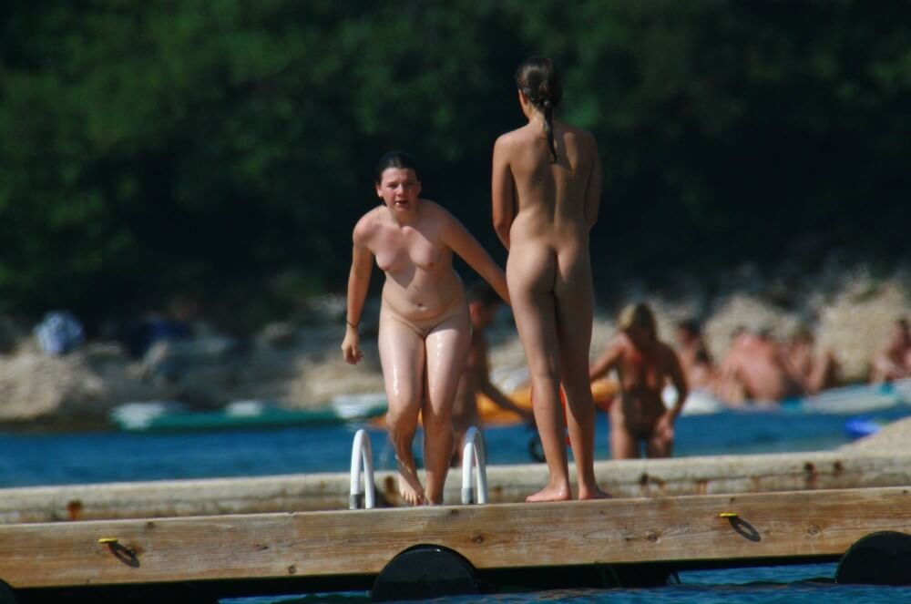 Wooden Island Freedom pics - Naturism teaches respect for the beauty of the body and its natural forms
