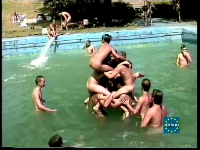 Helios Natura: Athletes of the Sun Eurovid - Pure naturism teaches us to accept ourselves and others without judgment or criticism